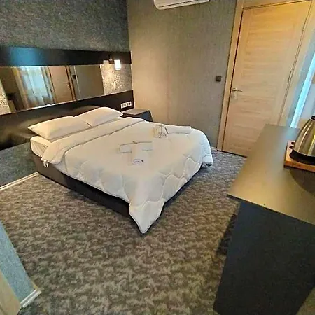 Hotel Blue Point 3*